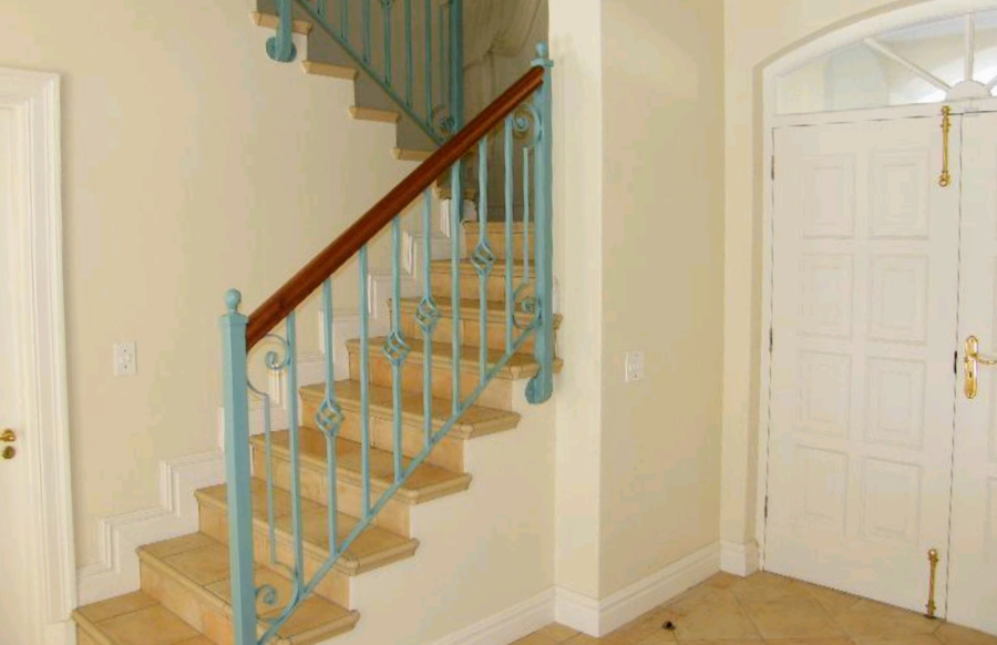 To Let 4 Bedroom Property for Rent in Hout Bay Western Cape